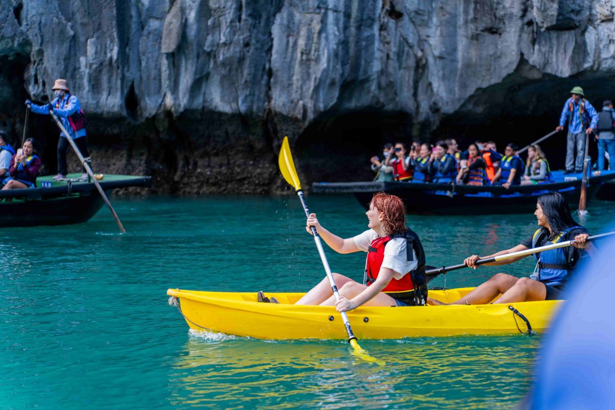 kayak tại Hạ Long