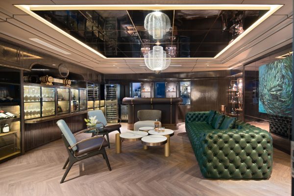 du thuyền grand pioneers