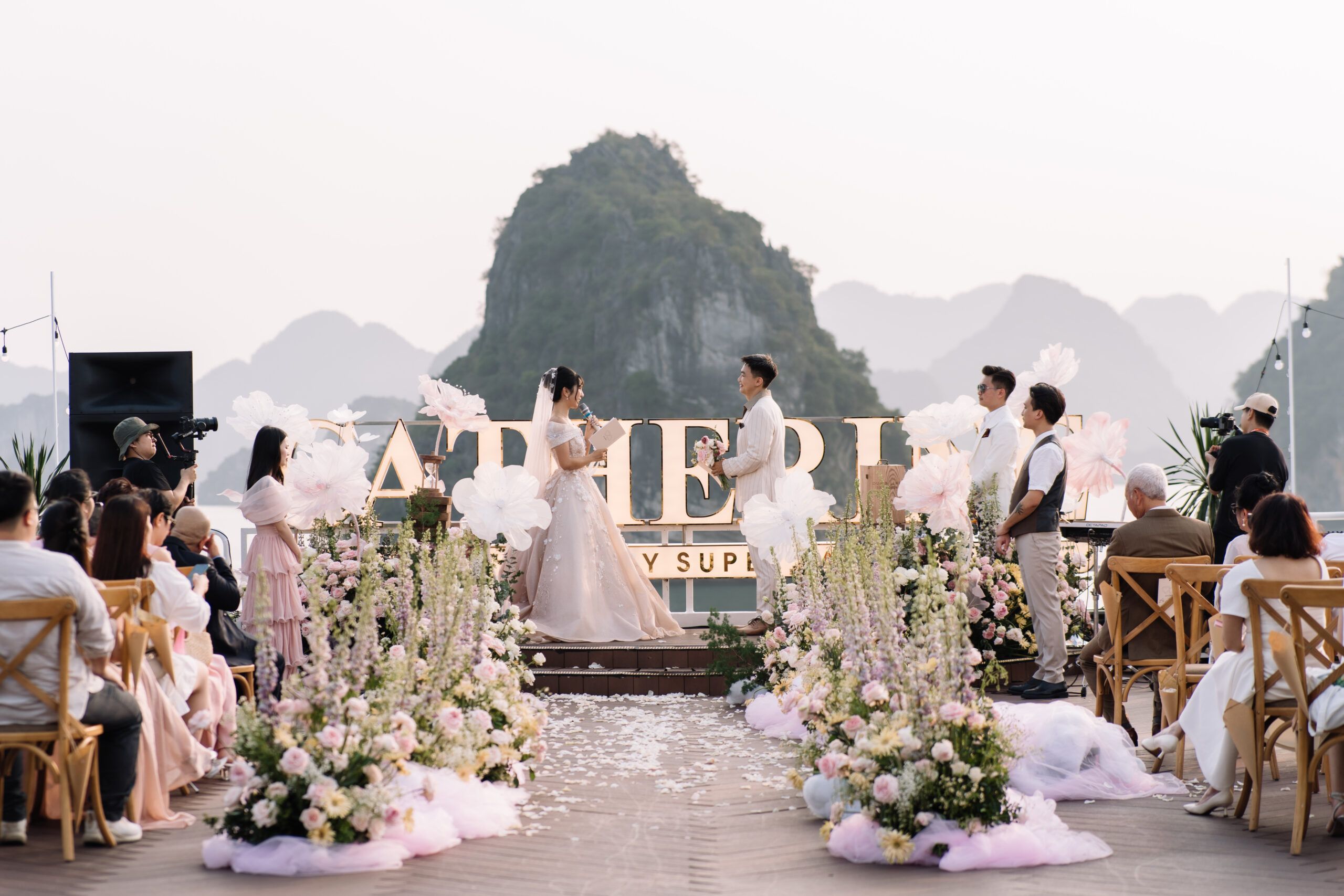 DU THUYỀN CATHERINE - Ảnh 47