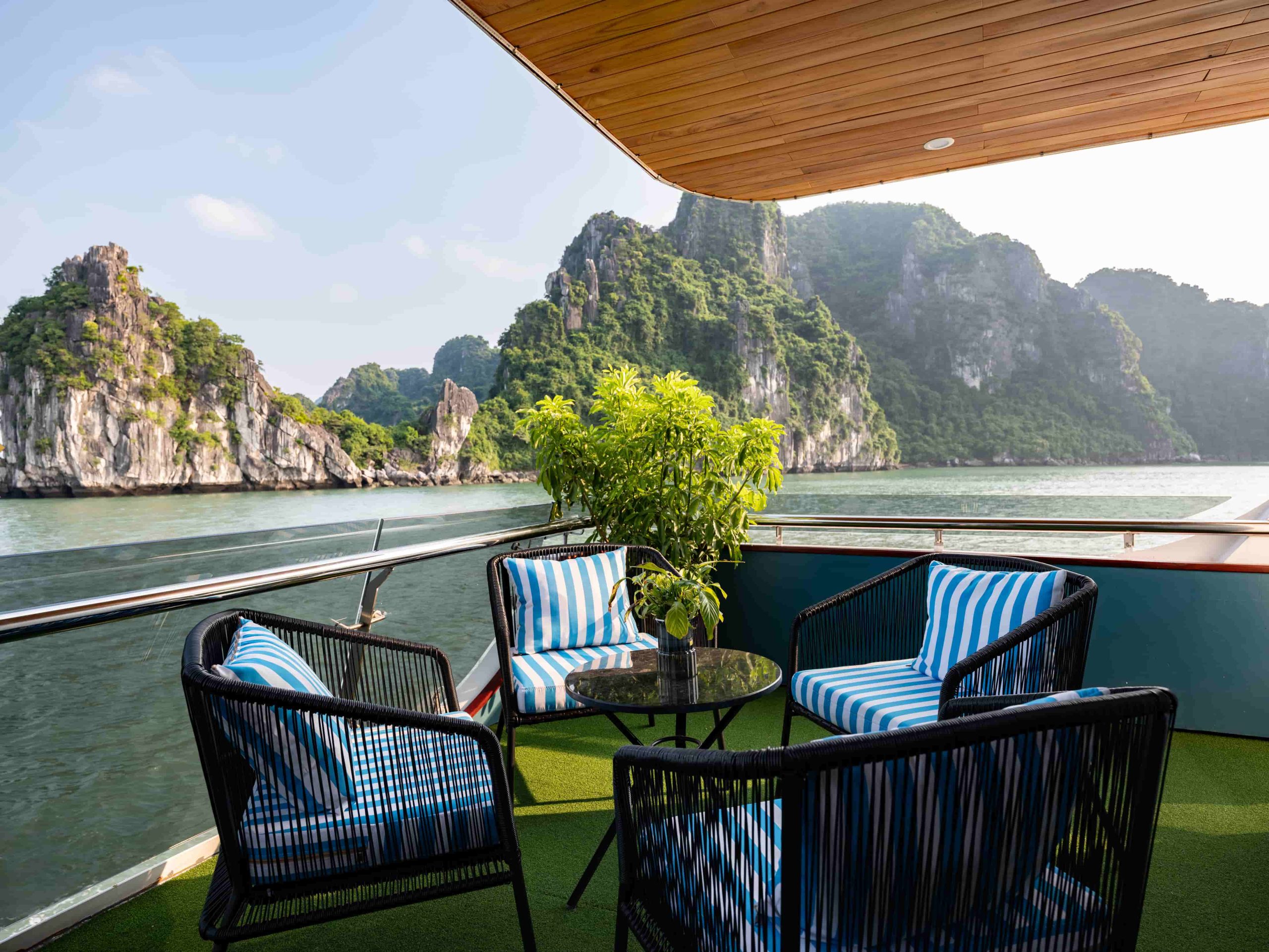 DU THUYỀN AMETHYST DAY CRUISE - Ảnh 29