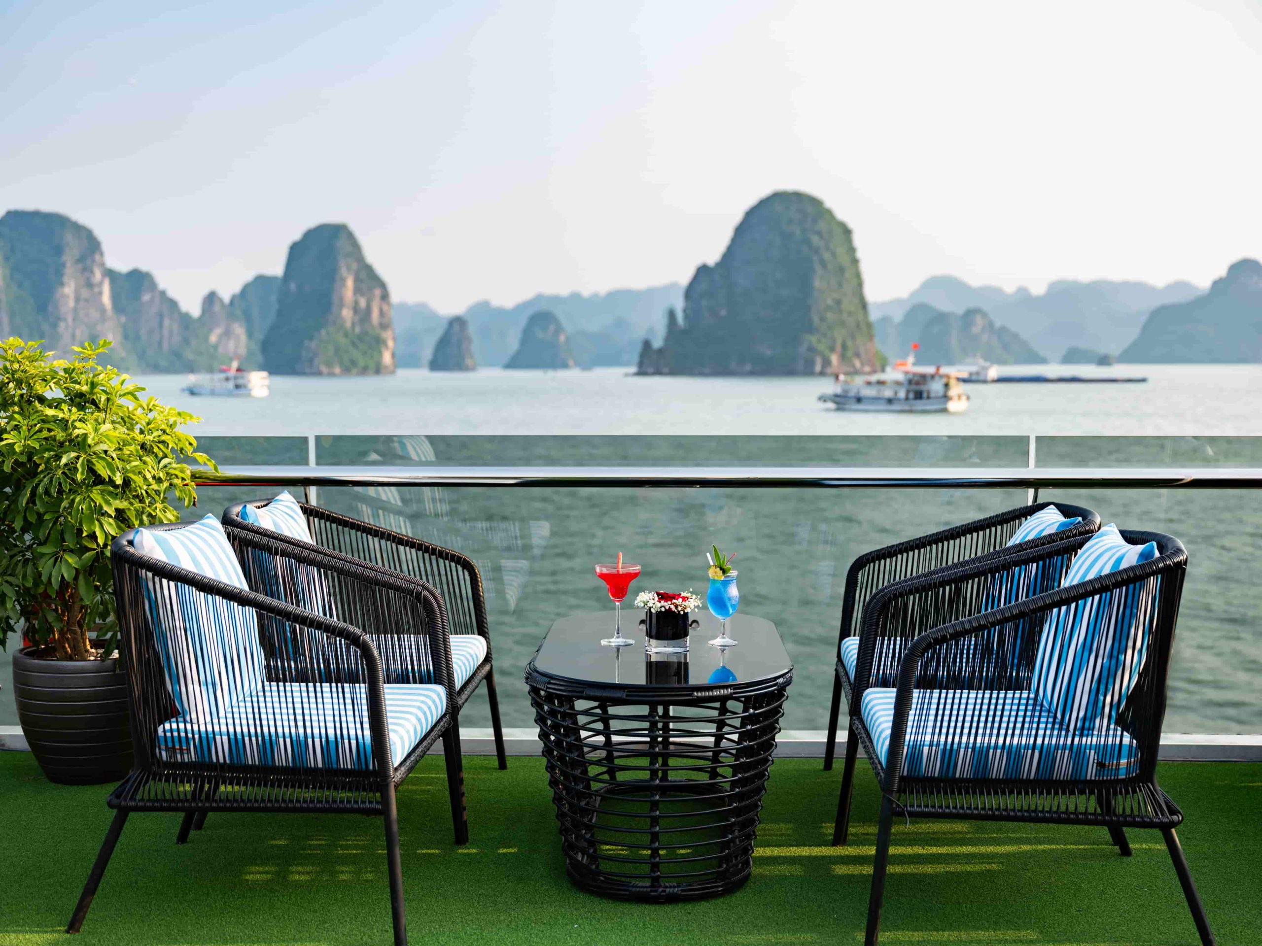DU THUYỀN AMETHYST DAY CRUISE - Ảnh 30