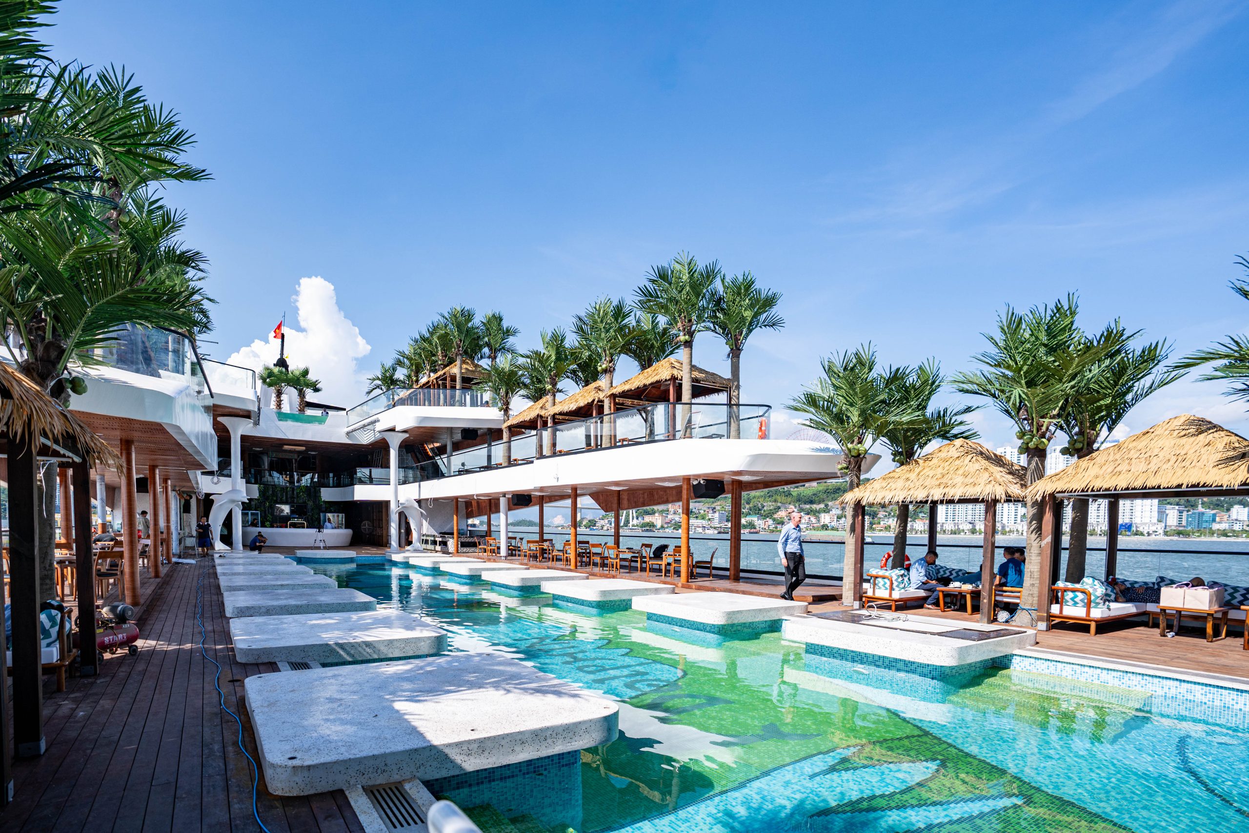 DU THUYỀN DOLPHIN - Ảnh 11