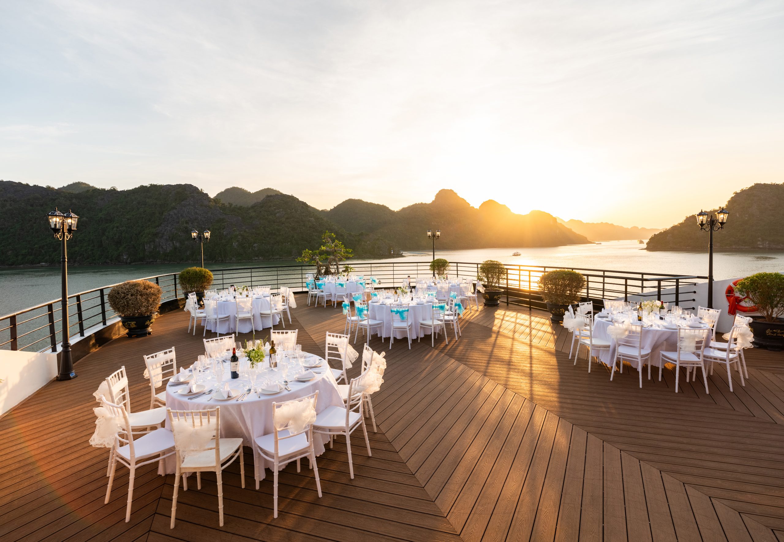 DU THUYỀN DIANA - Ảnh 32